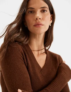 Neve V-Neck Knit