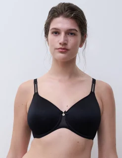 NORAH SPACER
