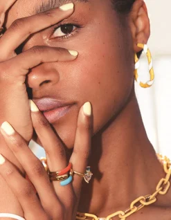 OBSESSION TWIST HOOPS
