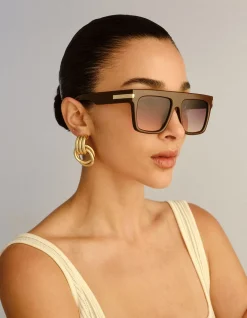 OFFSIDE + BROWN SHIELD SMOKE TO BROWN GRAD SUNGLASSES