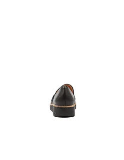 Opitto Black Leather Flat Shoes