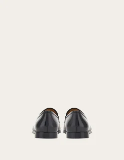 PENNY LOAFER