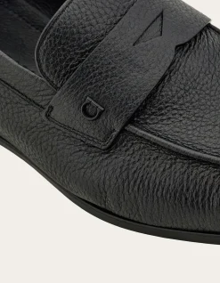 PENNY LOAFER