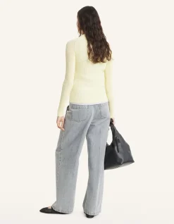 PLEATED JEANS
