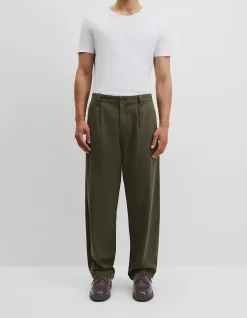 Pleated Wide Leg Chino