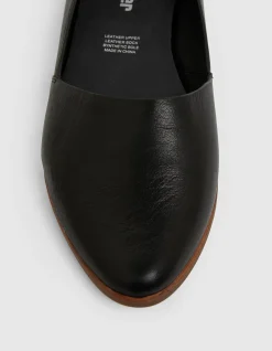 RACHAEL FLAT