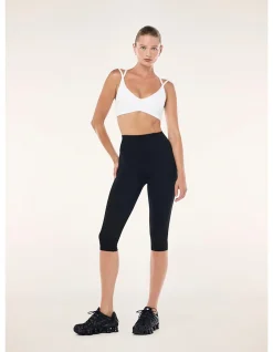 Signature Capri Legging