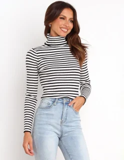 Simmy Top