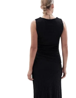 SLEEVELESS LACE RUCHED TOP