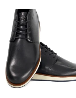SMOKY LACE UP