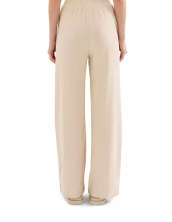 Sutton Pant