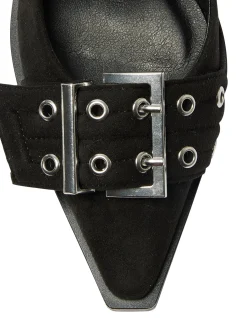 SUZIE FLAT