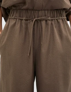TEXTURED WIDE LEG PANT