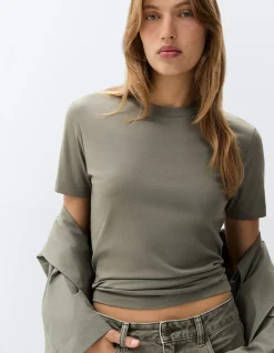 THE CLASSIC CREW TEE