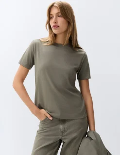 THE CLASSIC CREW TEE