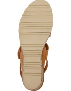 TOSCA WEDGE SANDAL