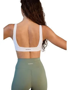 Ultimate Twist Front Medium Support Sports Bra