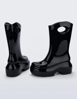 ULTRA BOOT