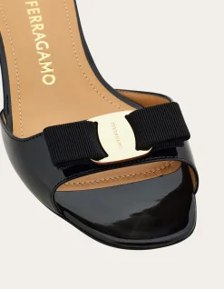 VARA BOW SLIDE