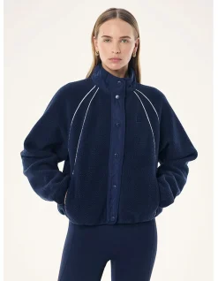Venture Sherpa Jacket