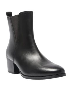 VENUS ANKLE BOOT