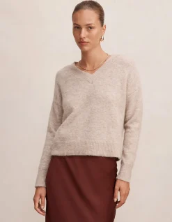 VIVIENNE V NECK JUMPER