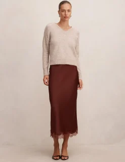 VIVIENNE V NECK JUMPER