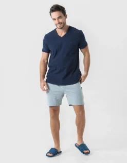 V NECK ESSENTIAL T-Shirt