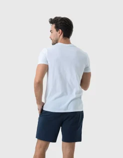 V NECK ESSENTIAL T-Shirt