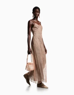 WOMAN'S DRESS