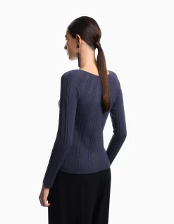 WOMAN'S KNITWEAR