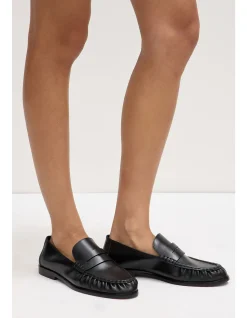 WOMEN'S Avenue Leather Loafer SHOE