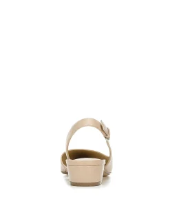 WOMEN'S BANKS PUMP