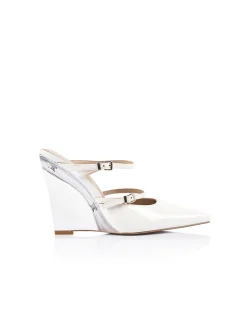 WOMEN'S Gwen Closed Toe Wedge SHOE