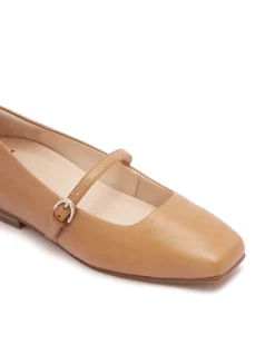 WOMEN'S Hepburn Soft Tan SHOE