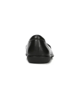 WOMEN'S Naturalizer Finley Black SHOE