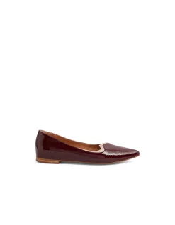 Yumis Two Tone Pointed Ballet Flats